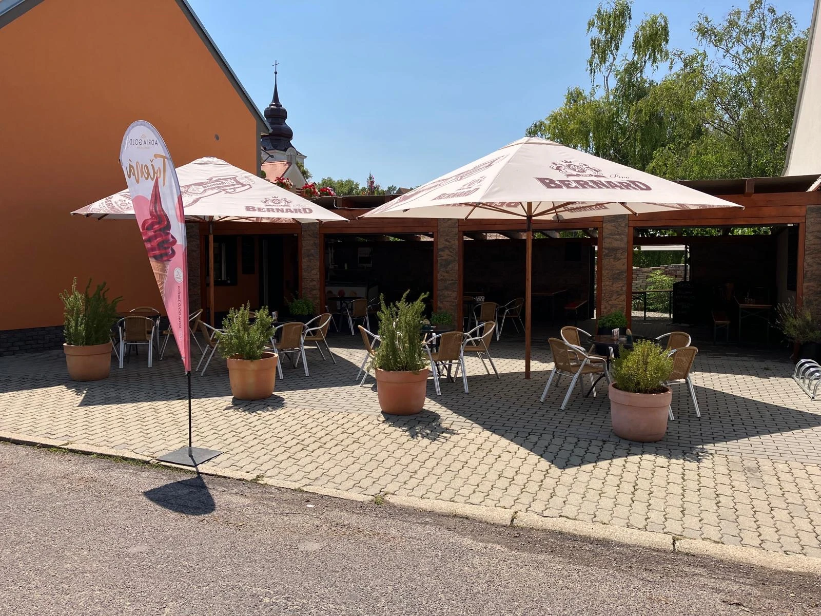 Letní bistro pivo